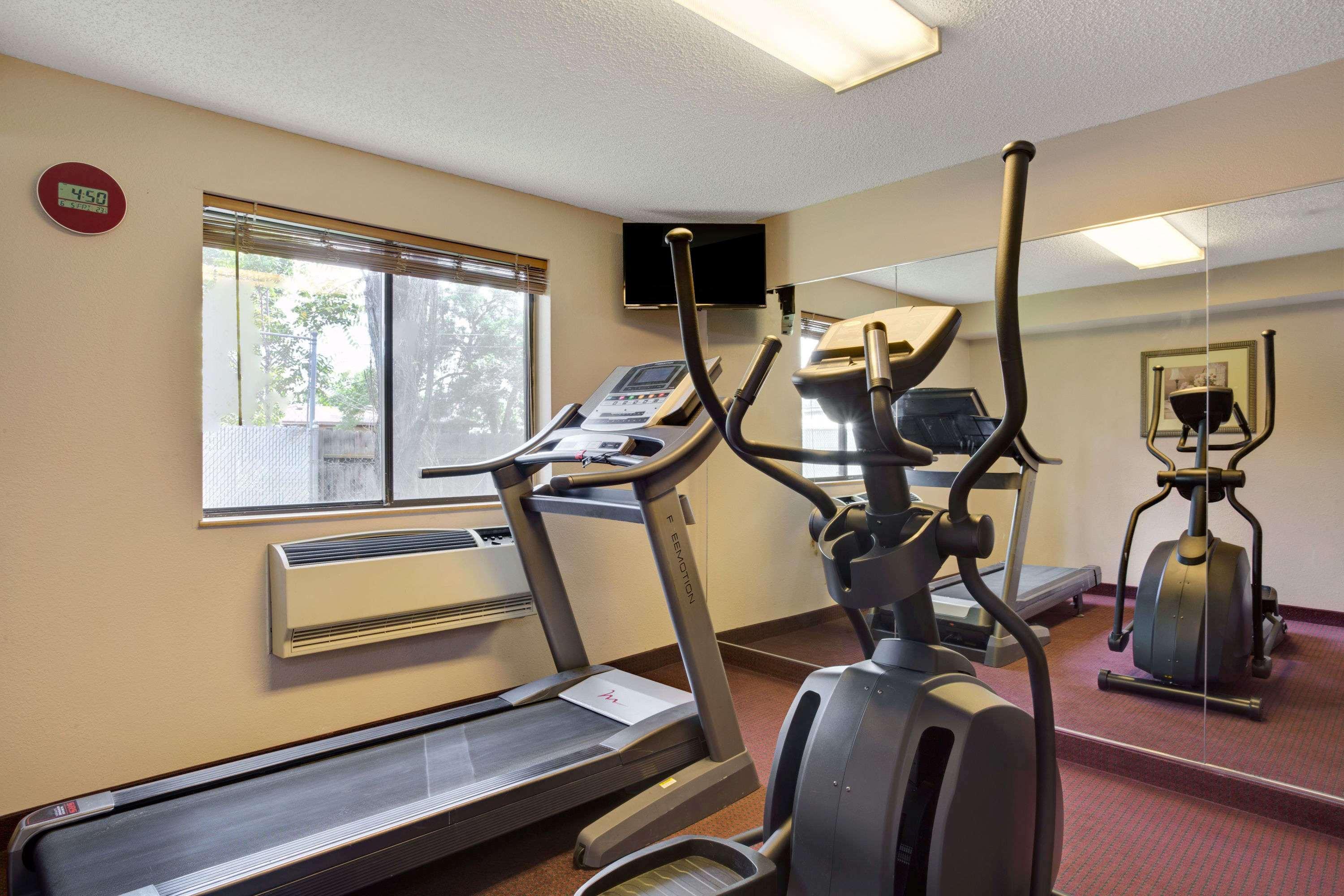 Antelope Inn & Suites Clearfield Buitenkant foto