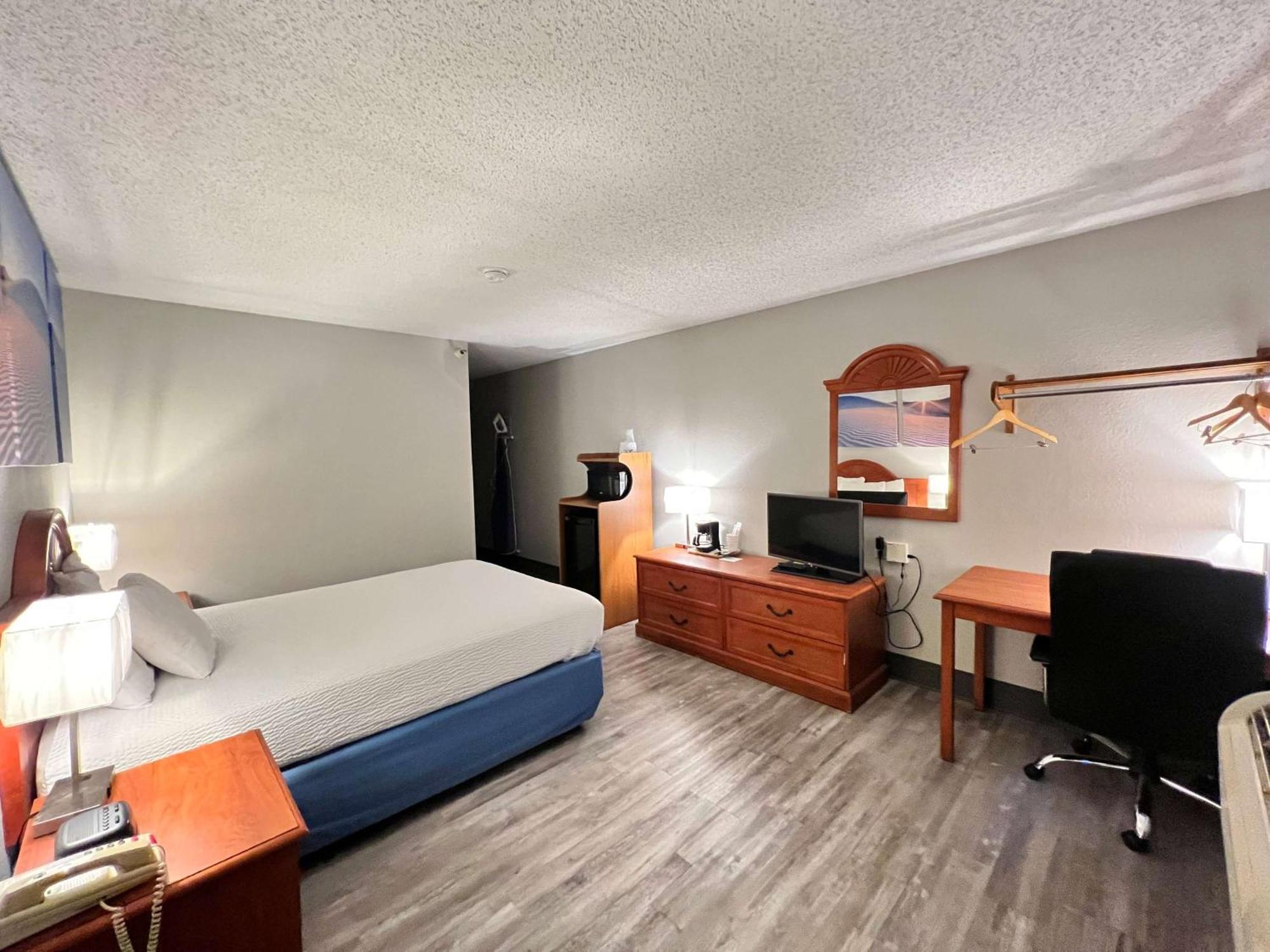 Antelope Inn & Suites Clearfield Buitenkant foto