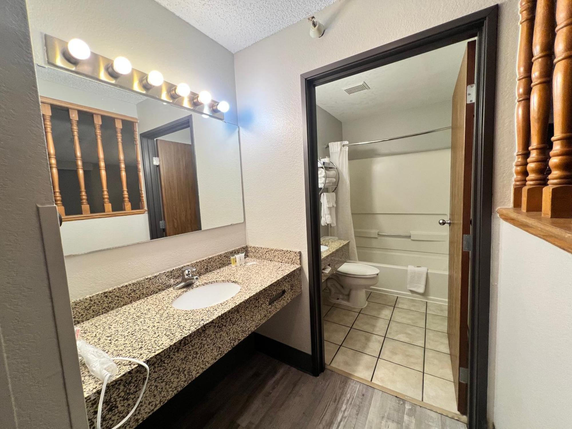 Antelope Inn & Suites Clearfield Buitenkant foto