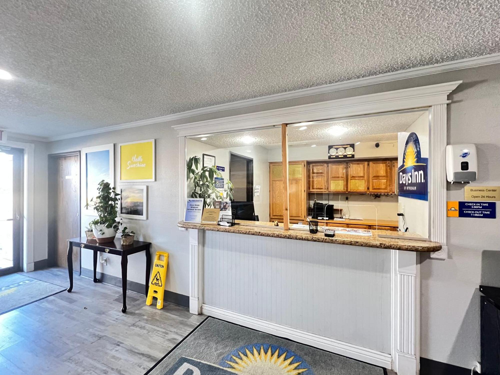 Antelope Inn & Suites Clearfield Buitenkant foto
